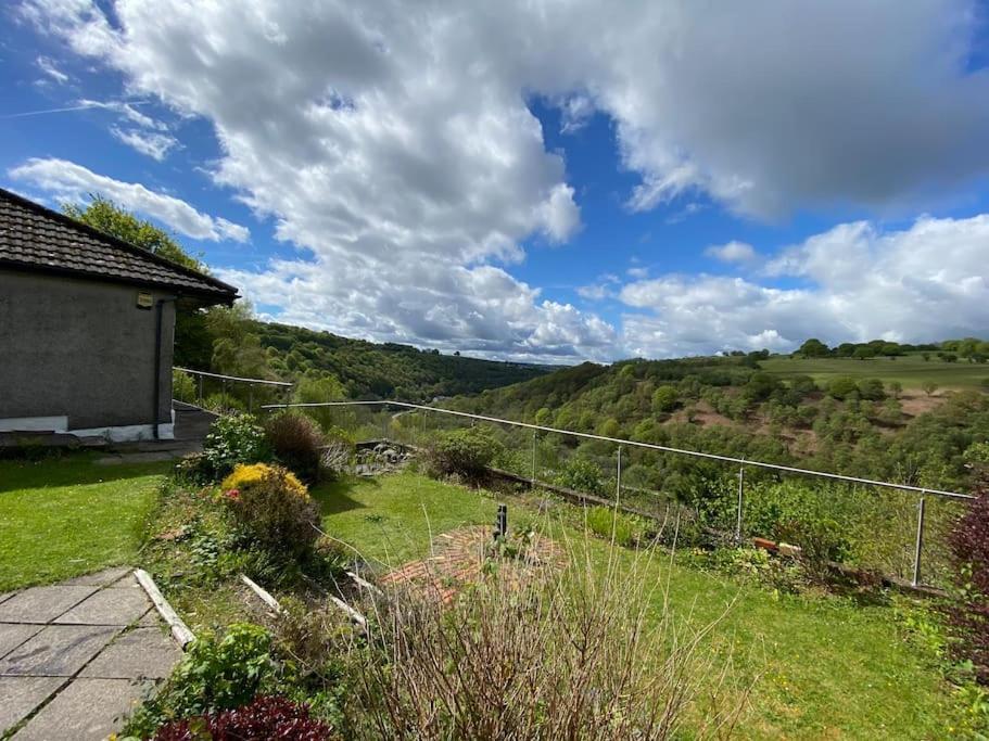 The Crest Hillside Retreat With Hot Tub Villa Abertillery Kültér fotó